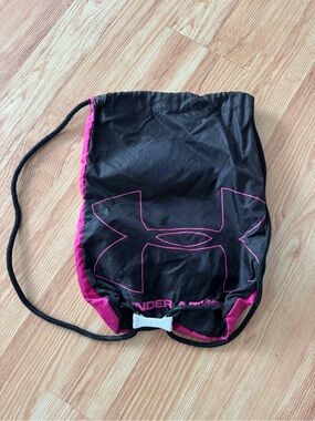 Under Armour Black and Pink Drawstring Training Sack